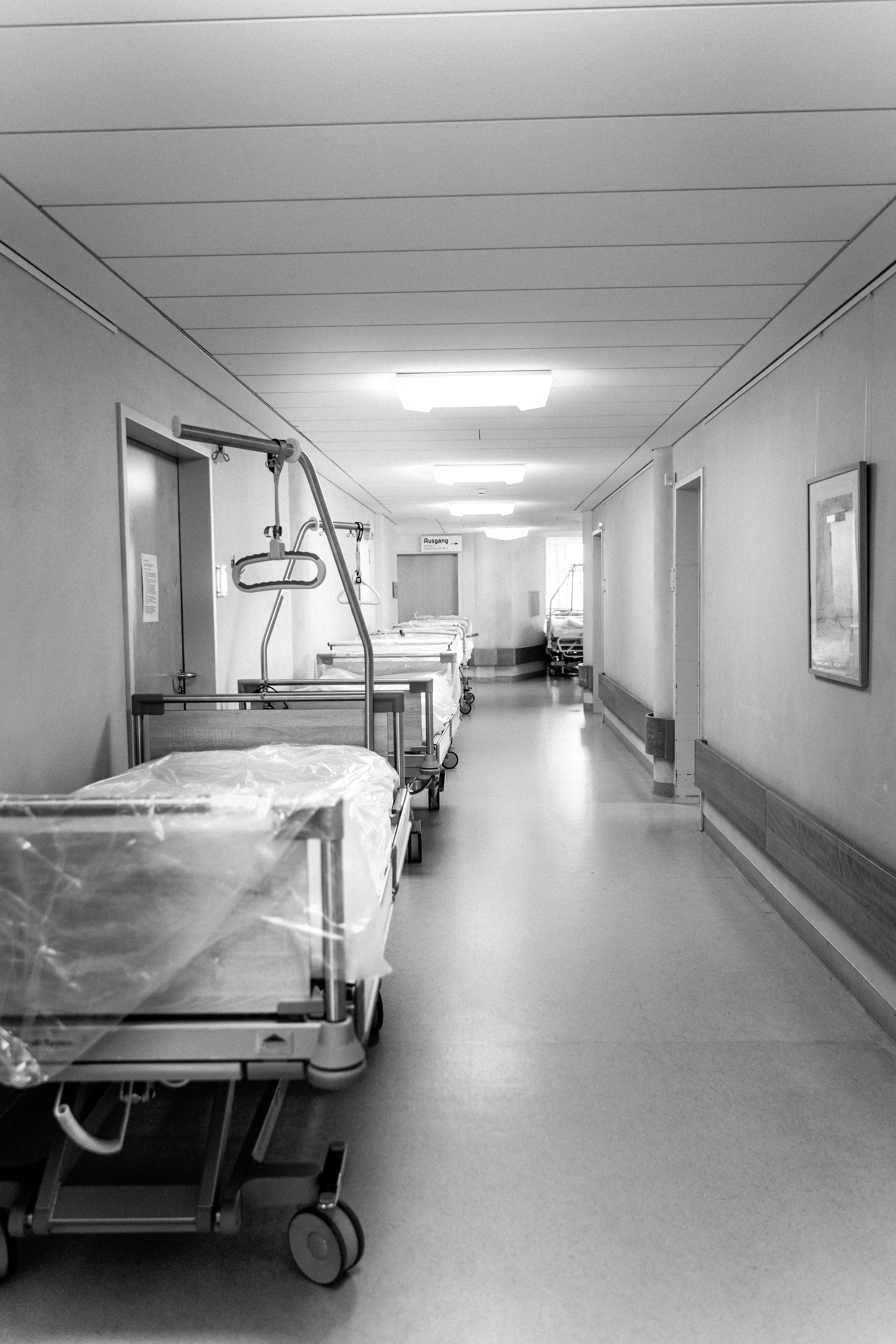 Curved corridor